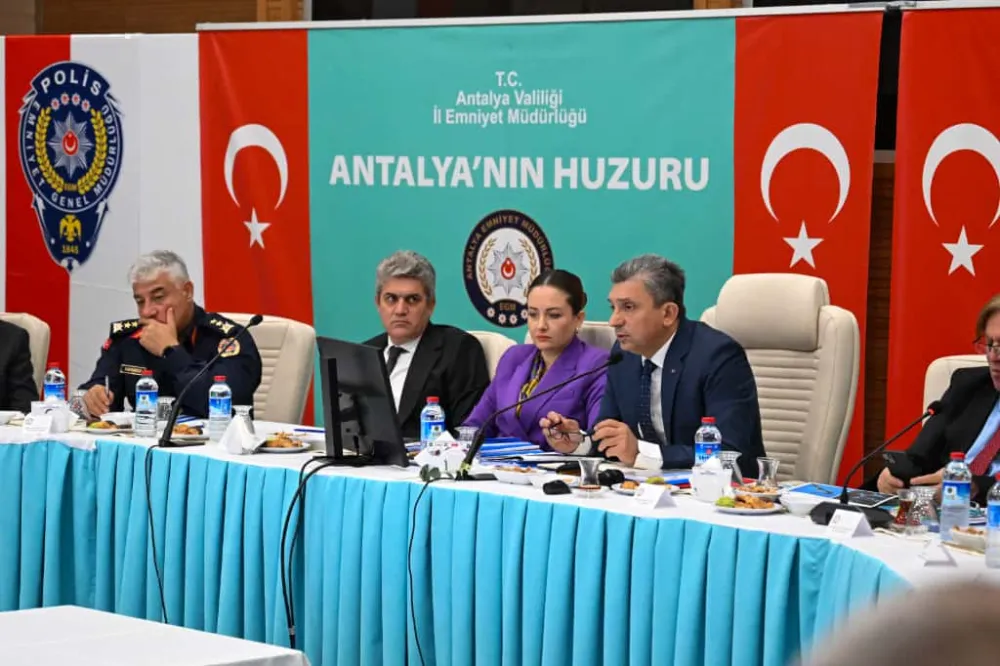 2025-2026 YILI KIŞ MEVSİMİ TRAFİK TEDBİRLERİ TOPLANTISI GERÇEKLEŞTİRİLDİ