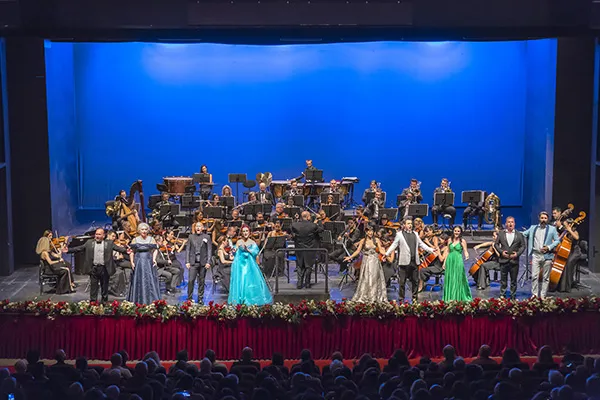 ANTALYA DOB‘GALA KONSER’ İLE SANAT SEZONUNA BAŞLADI