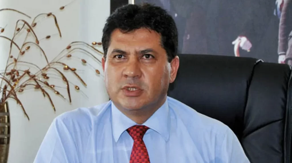 Kemer eski Belediye Başkanı Mustafa Gül rüşvet iddiasıyla gözaltına alındı